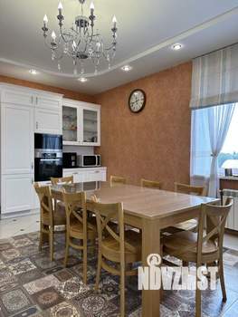 Коттедж 449м², 2-этажный, участок 11 сот.