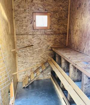 Дом 77м², 2-этажный, участок 5 сот.