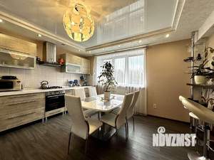 Коттедж 315м², 2-этажный, участок 8 сот.