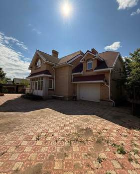 Дом 347м², 3-этажный, участок 13 сот.