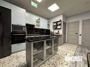 Дом 219м², 1-этажный, участок 7 сот.