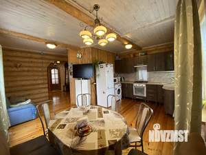 Дом 180м², 3-этажный, участок 20 сот.