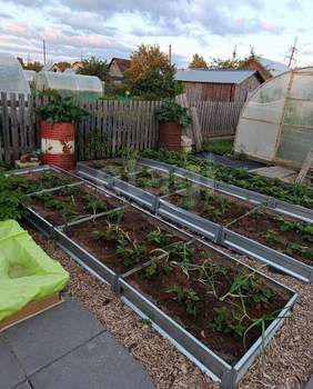 Дом 24м², 2-этажный, участок 5 сот.