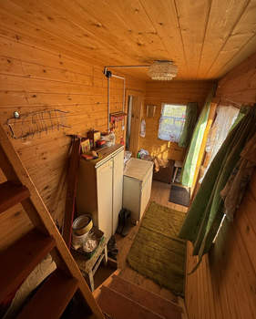 Дом 24м², 2-этажный, участок 4 сот.