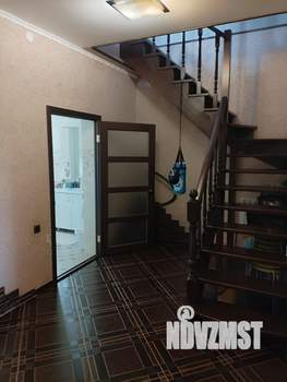 Дом 290м², 2-этажный, участок 15 сот.