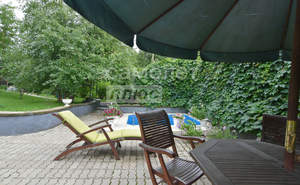 Дом 290м², 2-этажный, участок 11 сот.