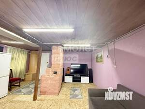 Дом 60м², 2-этажный, участок 5 сот.