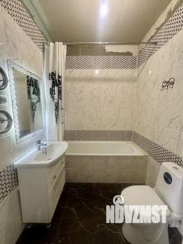 Таунхаус 100м², 2-этажный, участок 3 сот.