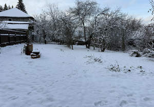 Дом 10м², 2-этажный, участок 5 сот.