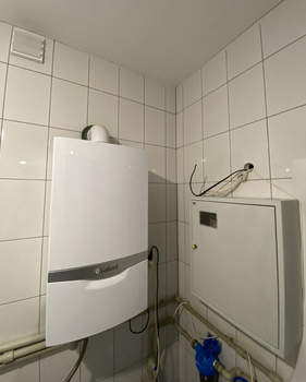 Дом 270м², 2-этажный, участок 13 сот.