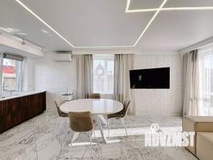 Коттедж 180м², 2-этажный, участок 15 сот.