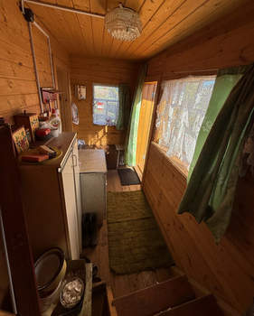 Дом 24м², 2-этажный, участок 4 сот.