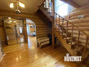 Дом 180м², 3-этажный, участок 20 сот.