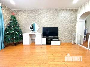 Дом 130м², 2-этажный, участок 10 сот.