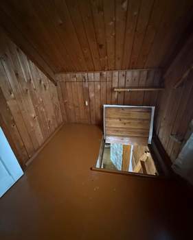 Дом 25м², 2-этажный, участок 4 сот.