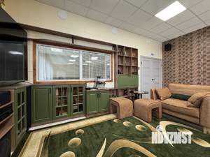 Дом 219м², 1-этажный, участок 7 сот.