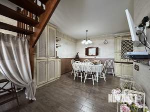 Дом 167м², 2-этажный, участок 5 сот.