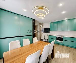 Дом 300м², 3-этажный, участок 9 сот.