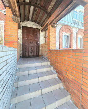 Дом 266м², 2-этажный, участок 12 сот.