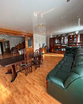 Дом 266м², 2-этажный, участок 12 сот.