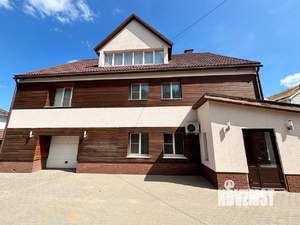 Дом 300м², 3-этажный, участок 9 сот.