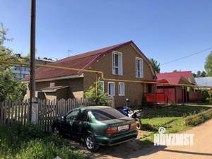 Дом 200м², 2-этажный, участок 9 сот.