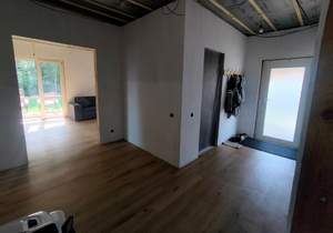 Дом 109м², 1-этажный, участок 7 сот.