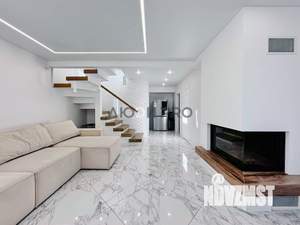 Коттедж 180м&sup2;, 2-этажный, участок 15 сот.  