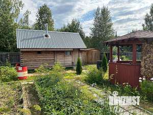 Дом 45м&sup2;, 2-этажный, участок 6 сот.  