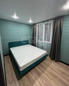 Дом 60м&sup2;, 2-этажный, участок 6 сот.  