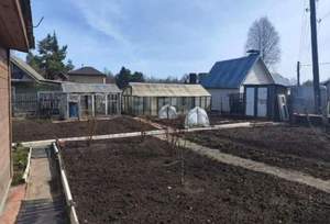 Дом 24м&sup2;, 2-этажный, участок 3 сот.  