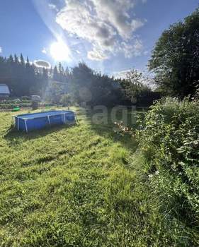 Дом 11м&sup2;, 2-этажный, участок 6 сот.  