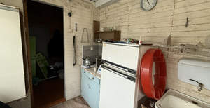 Дом 40м&sup2;, 2-этажный, участок 6 сот.  