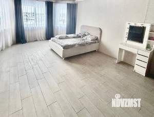 Дом 268м&sup2;, 2-этажный, участок 10 сот.  