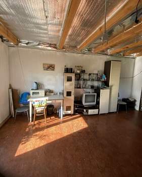 Дом 45м&sup2;, 2-этажный, участок 6 сот.  