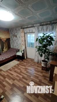 Дом 60м², 2-этажный, участок 6 сот.  