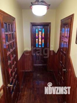 Дом 198м&sup2;, 3-этажный, участок 16 сот.  