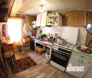 Дом 50м&sup2;, 2-этажный, участок 8 сот.  