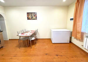 Дом 130м&sup2;, 2-этажный, участок 10 сот.  