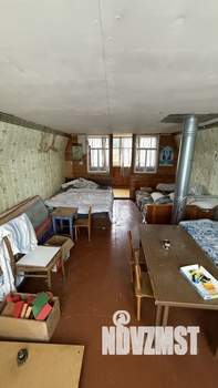 Дом 40м², 2-этажный, участок 6 сот.  