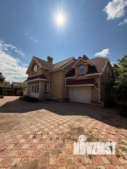 Коттедж 347м&sup2;, 3-этажный, участок 13 сот.  