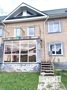 Таунхаус 146м², 2-этажный, участок 1 сот.  