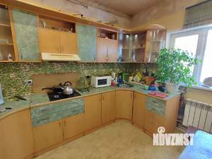 Дом 155м&sup2;, 2-этажный, участок 6 сот.  