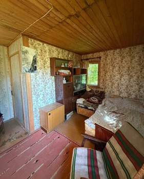 Дом 23м&sup2;, 2-этажный, участок 9 сот.  