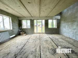 Дом 160м&sup2;, 2-этажный, участок 8 сот.  