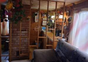 Дом 50м&sup2;, 2-этажный, участок 4 сот.  