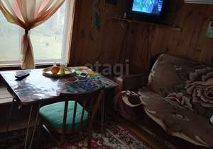 Дом 50м&sup2;, 2-этажный, участок 4 сот.  