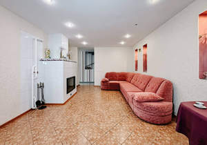 Дом 260м&sup2;, 2-этажный, участок 10 сот.  