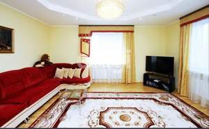 Дом 296м&sup2;, 2-этажный, участок 15 сот.  