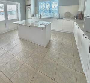 Дом 268м&sup2;, 2-этажный, участок 10 сот.  